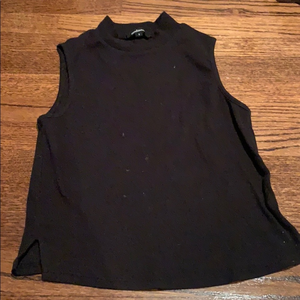 black mock turtleneck!!